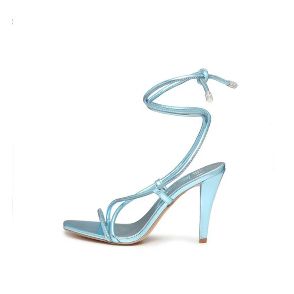 PRICE DROP JLO blue Raina Pump - Picture 2 of 8
